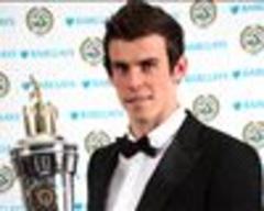 ferdinand slams 'flawed' pfa award voting system after van persie misses out